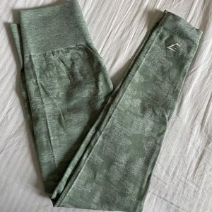 Gymshark- Adapt Camo Seamless Leggings